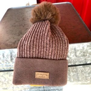 Fashionable  Fun Warm Pom Pom Beanie